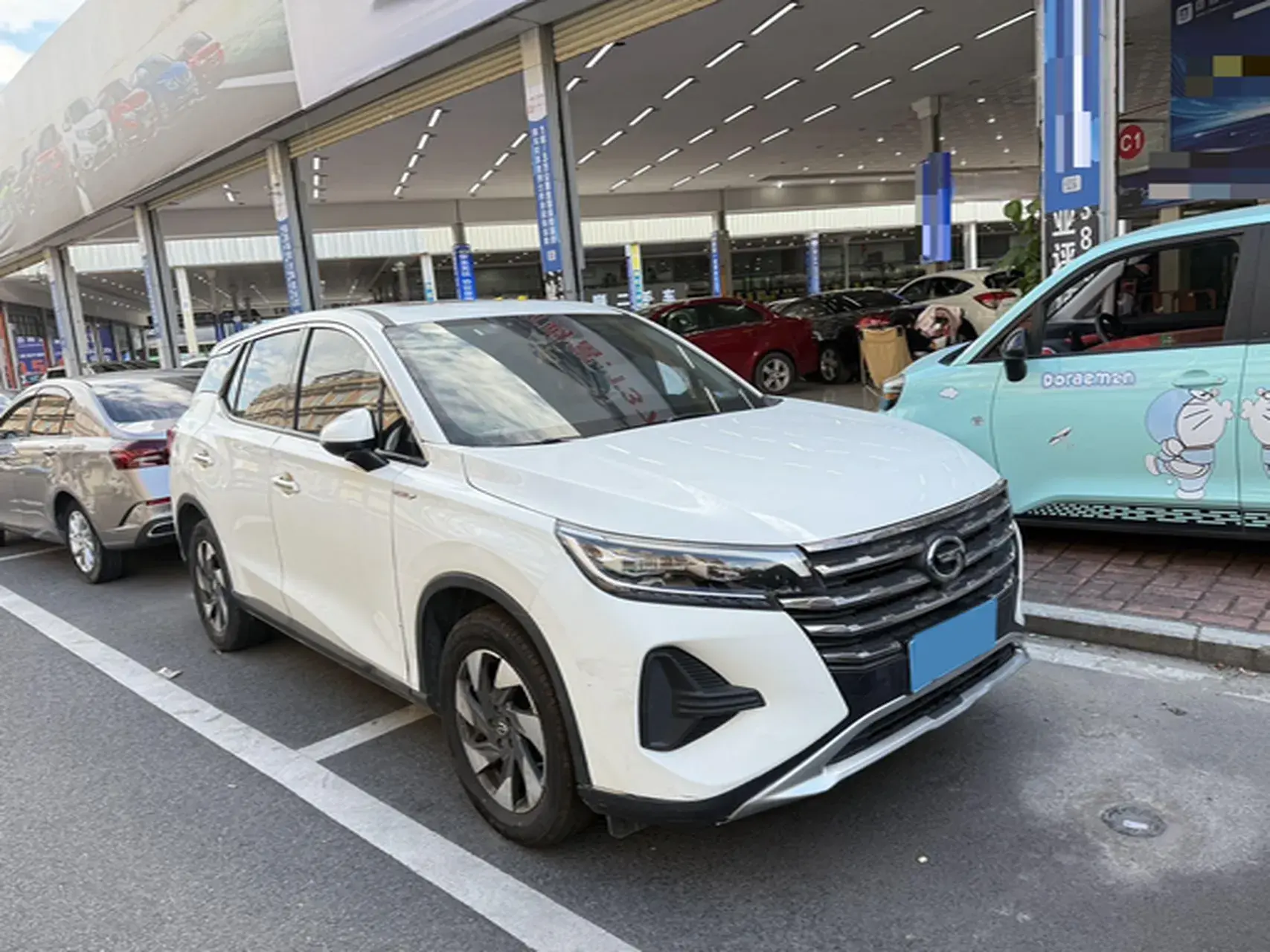 2021 GAC TRUMPCHI thumbnail 3