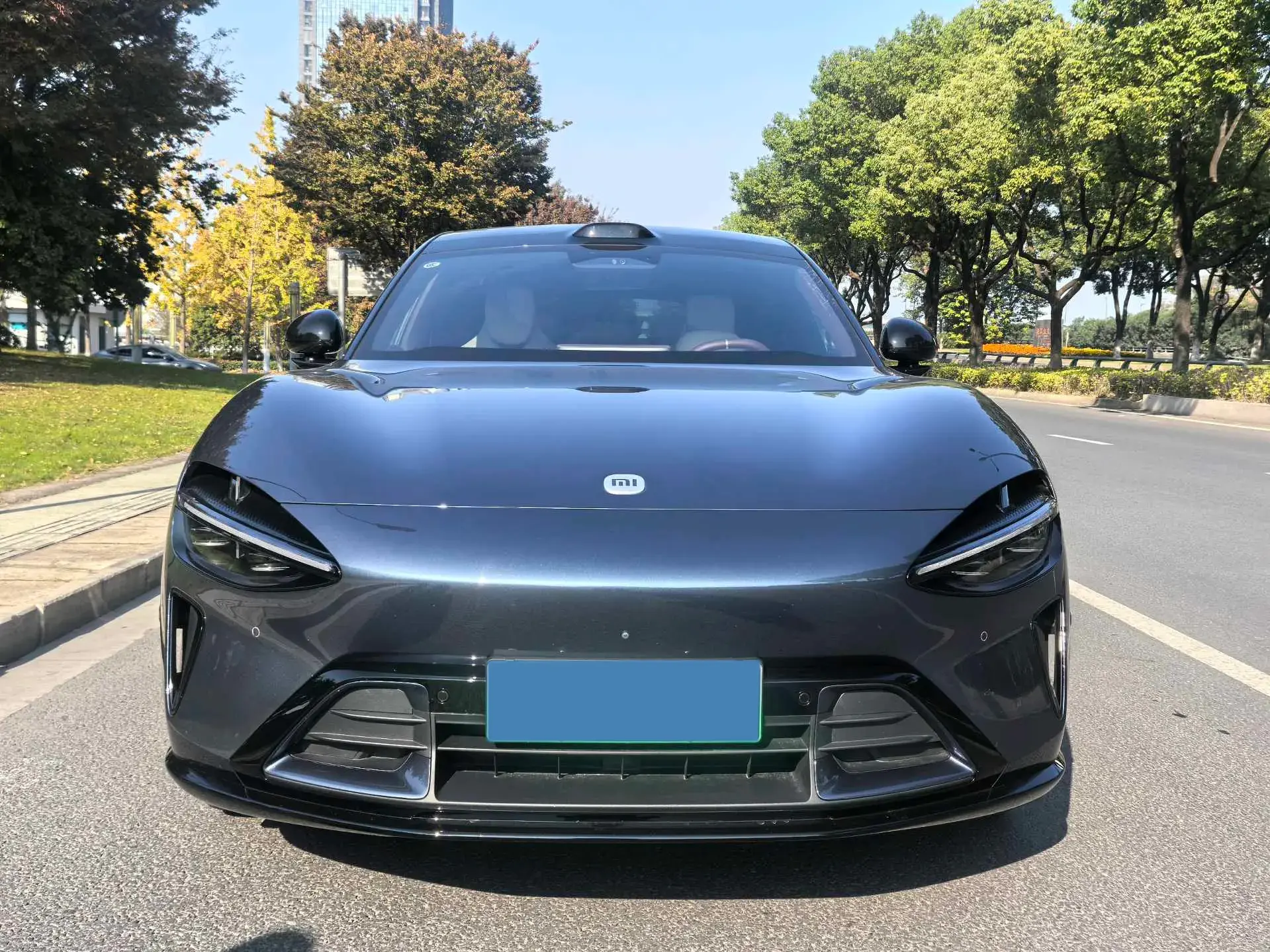 2025 MI YU7 thumbnail 3