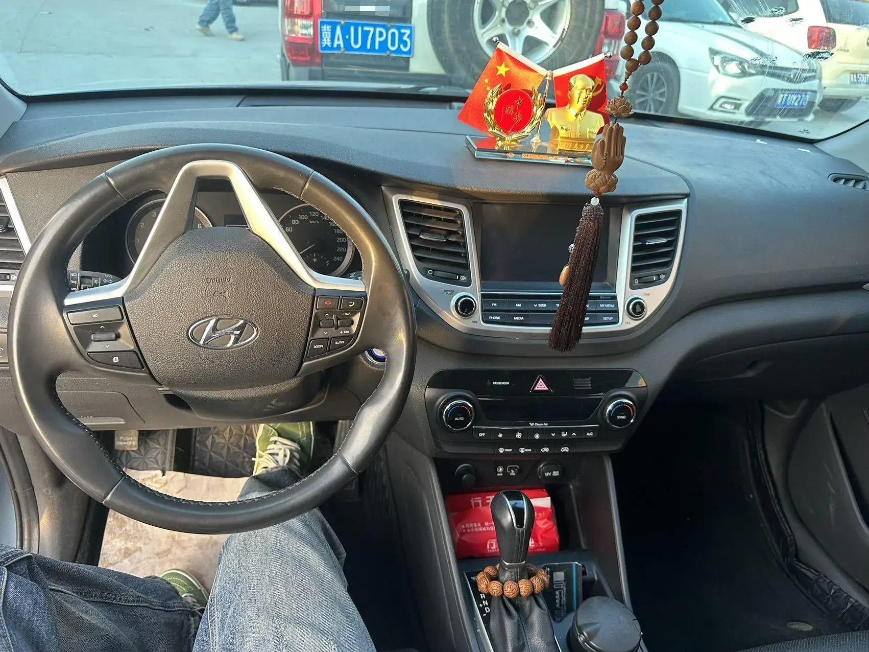 2015 HYUNDAI TUCSON thumbnail 3