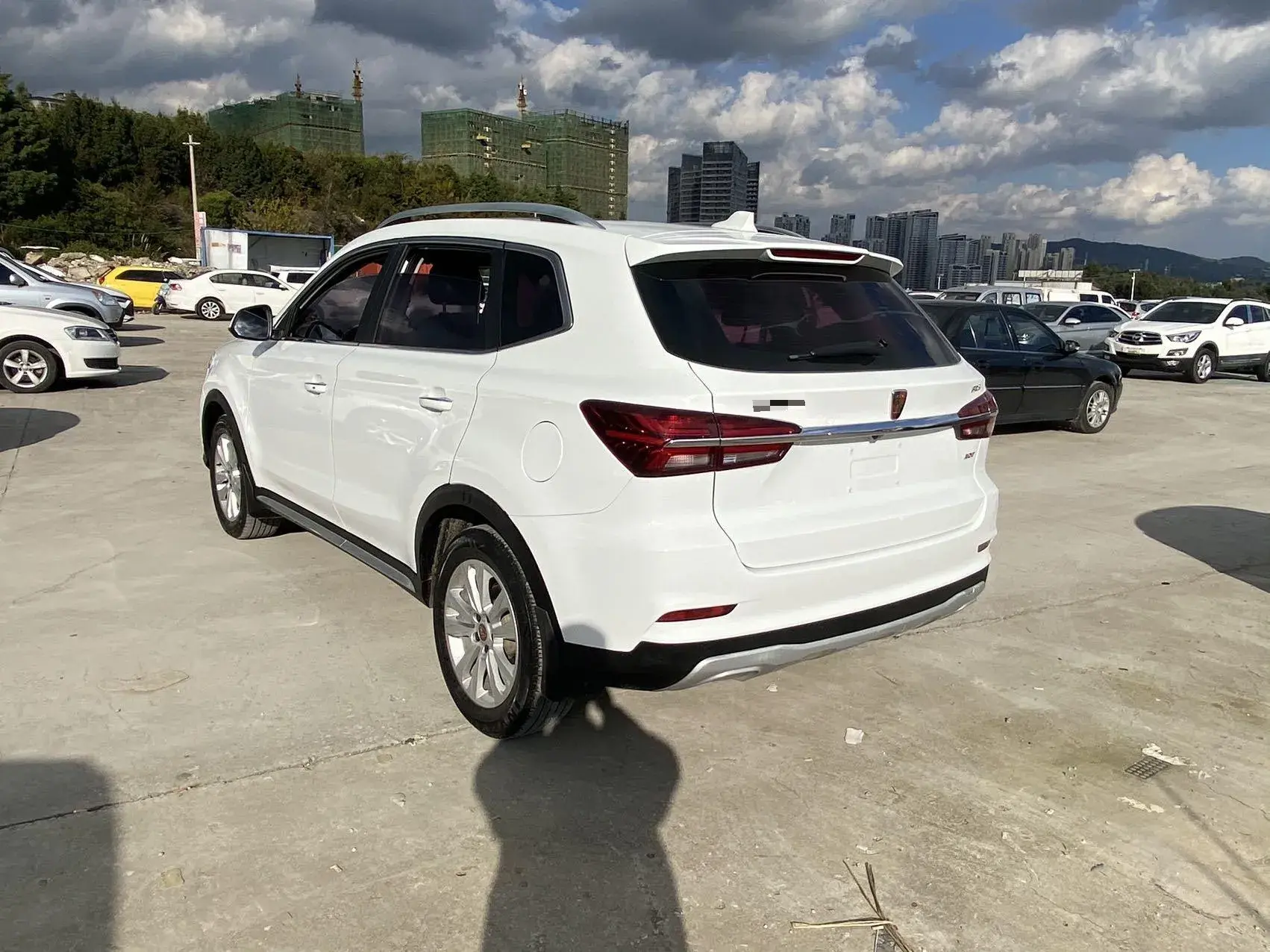 2017 ROEWE RX5 thumbnail 4