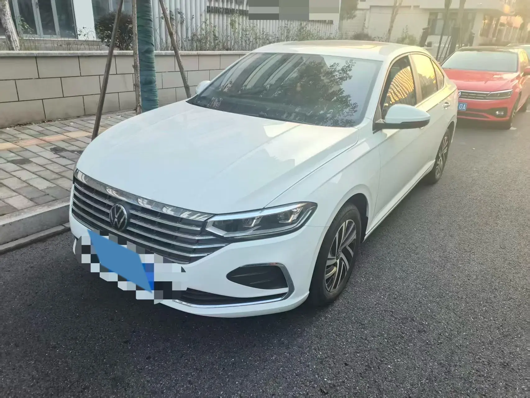 2024 VOLKSWAGEN LAVIDA view 1