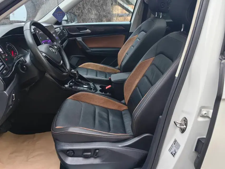 2019 VOLKSWAGEN TAYRON thumbnail 4