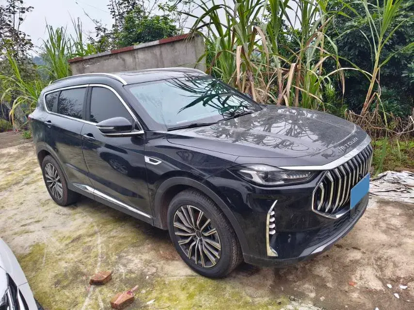 2023 JETOUR X70 thumbnail 2