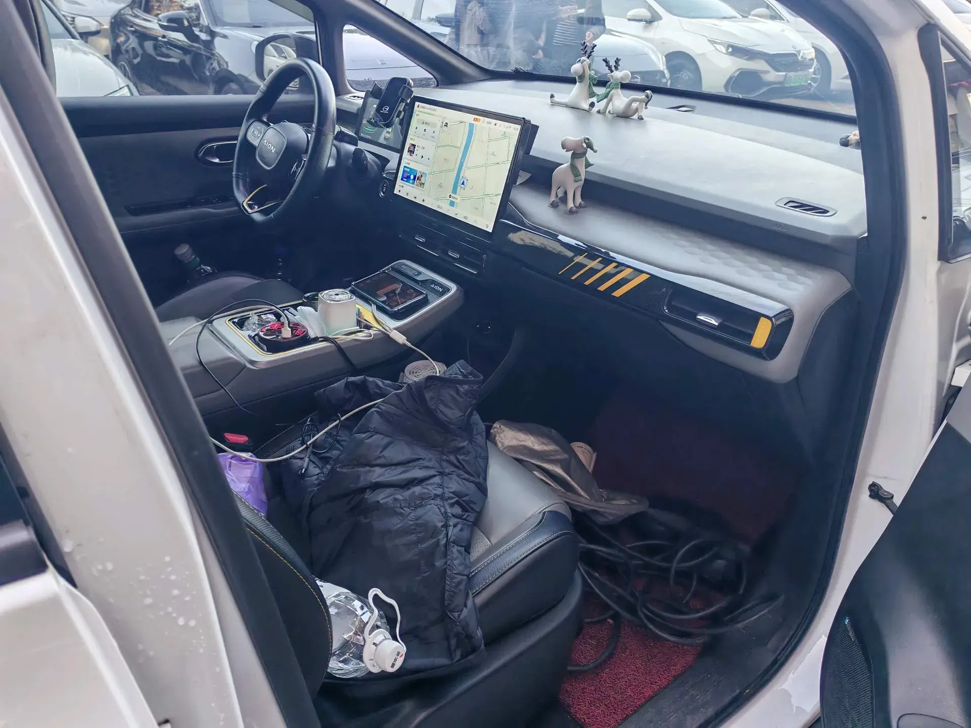 2021 AION Y thumbnail 4