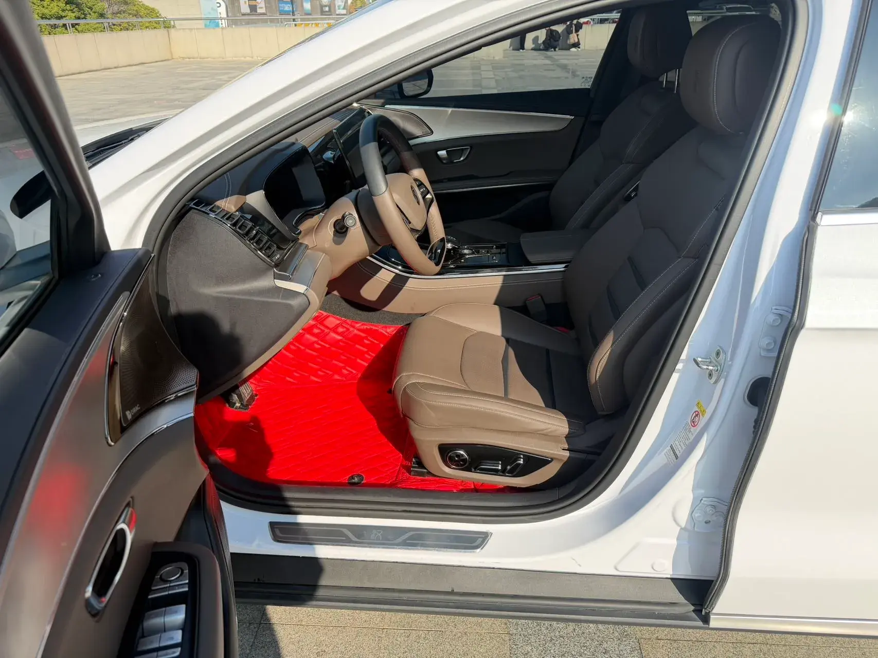 2020 BYD HAN thumbnail 4