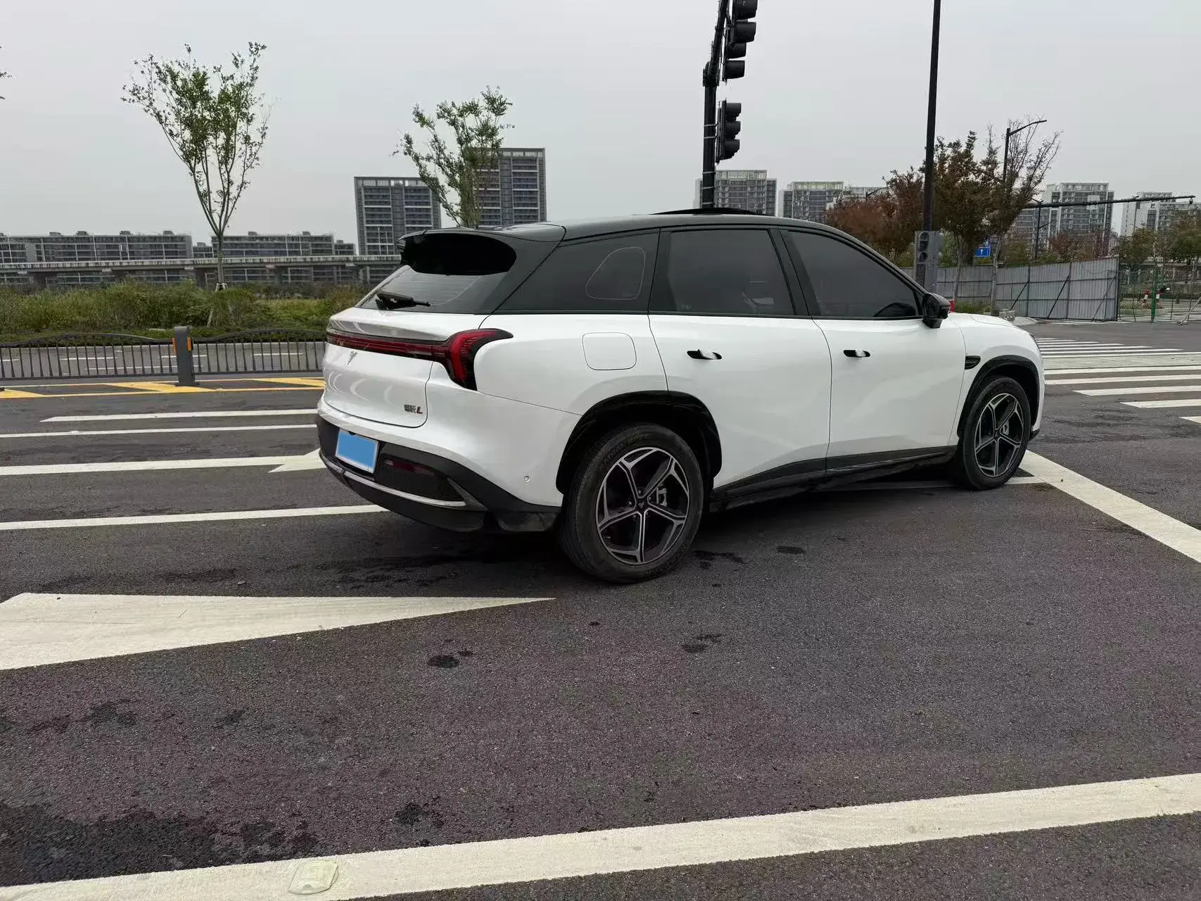 2024 NETA L thumbnail 2