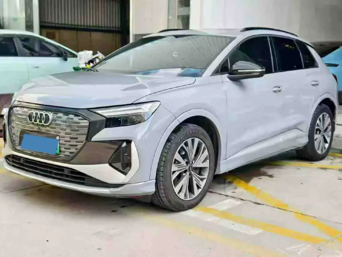 2022 Audi Q4 e-tron BEV 84.8KWH