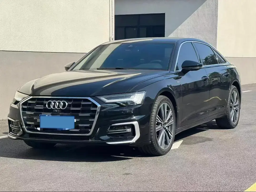 2023 AUDI A6L view 1