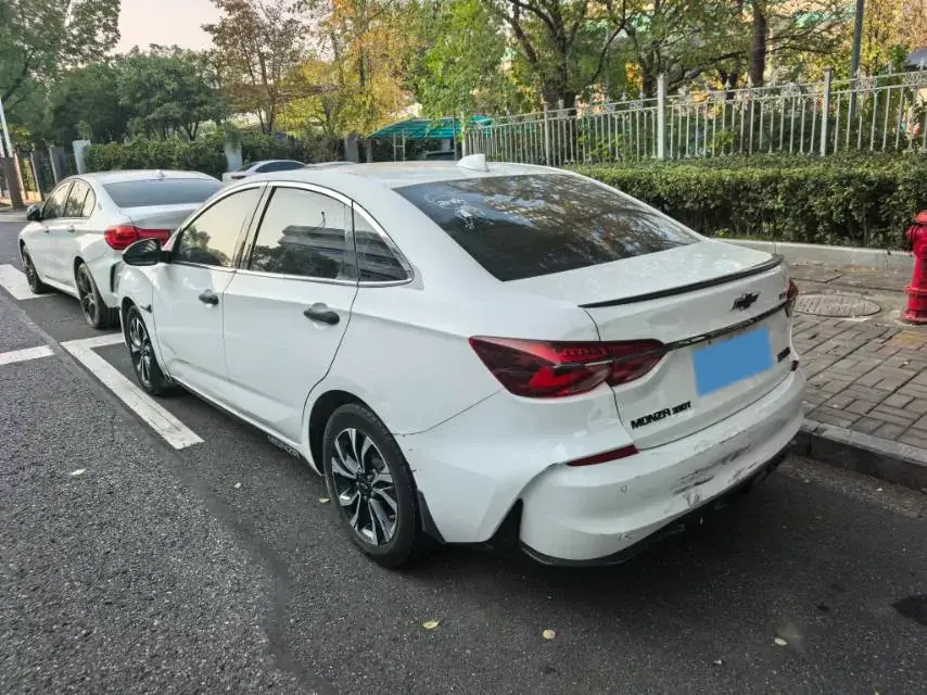 2019 CHEVROLET MONZA thumbnail 3