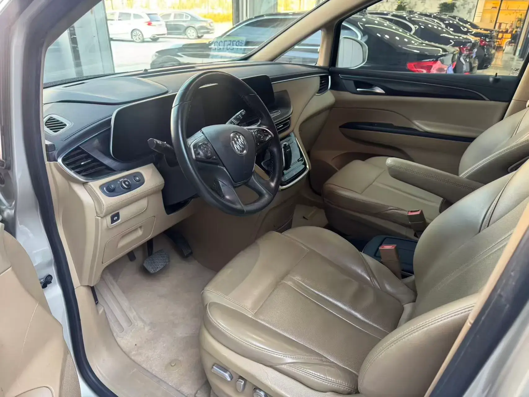 2021 BUICK GL8 thumbnail 4