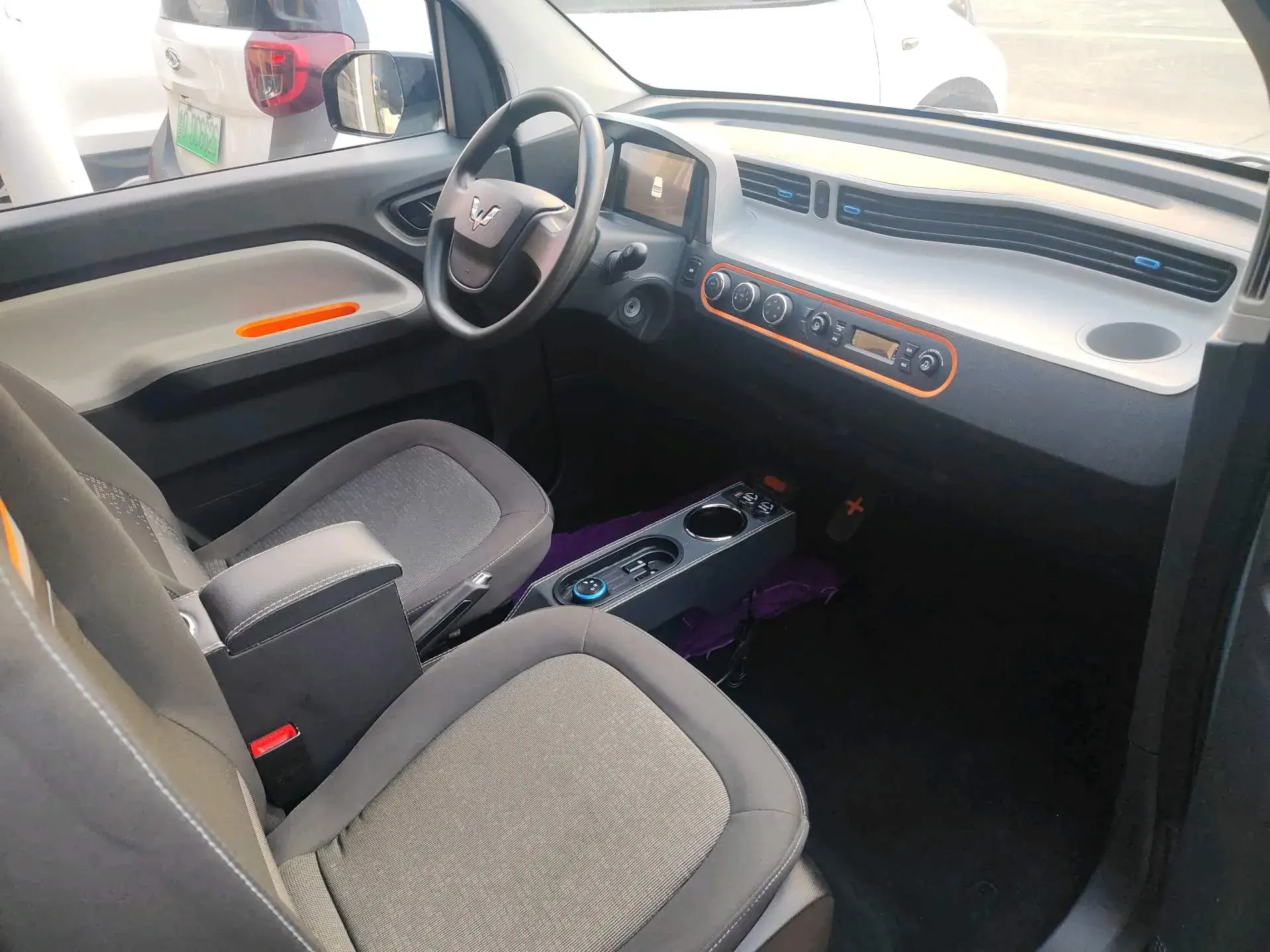 2020 WULING HONGGUANG thumbnail 4