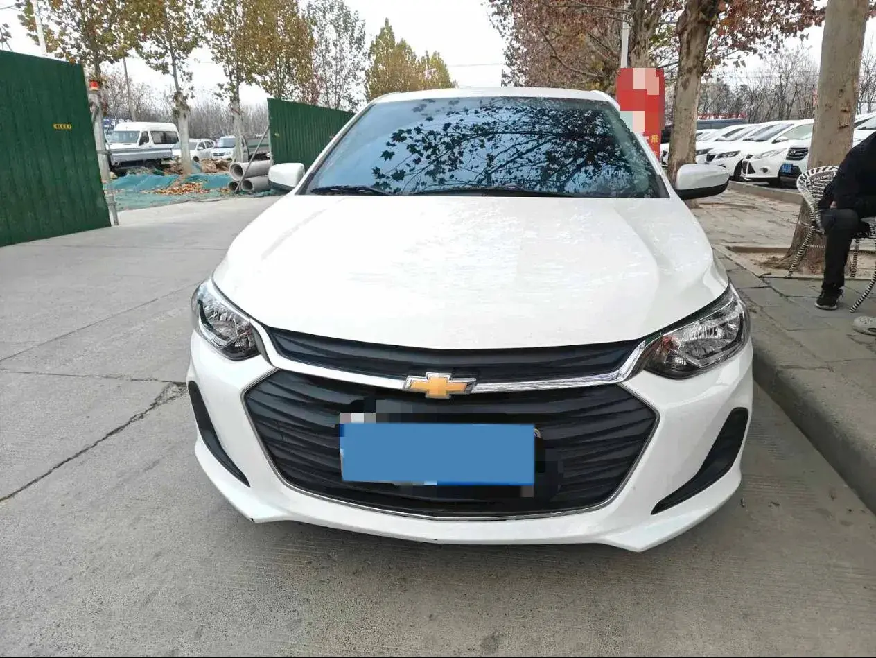 2020 CHEVROLET CAVALIER thumbnail 2