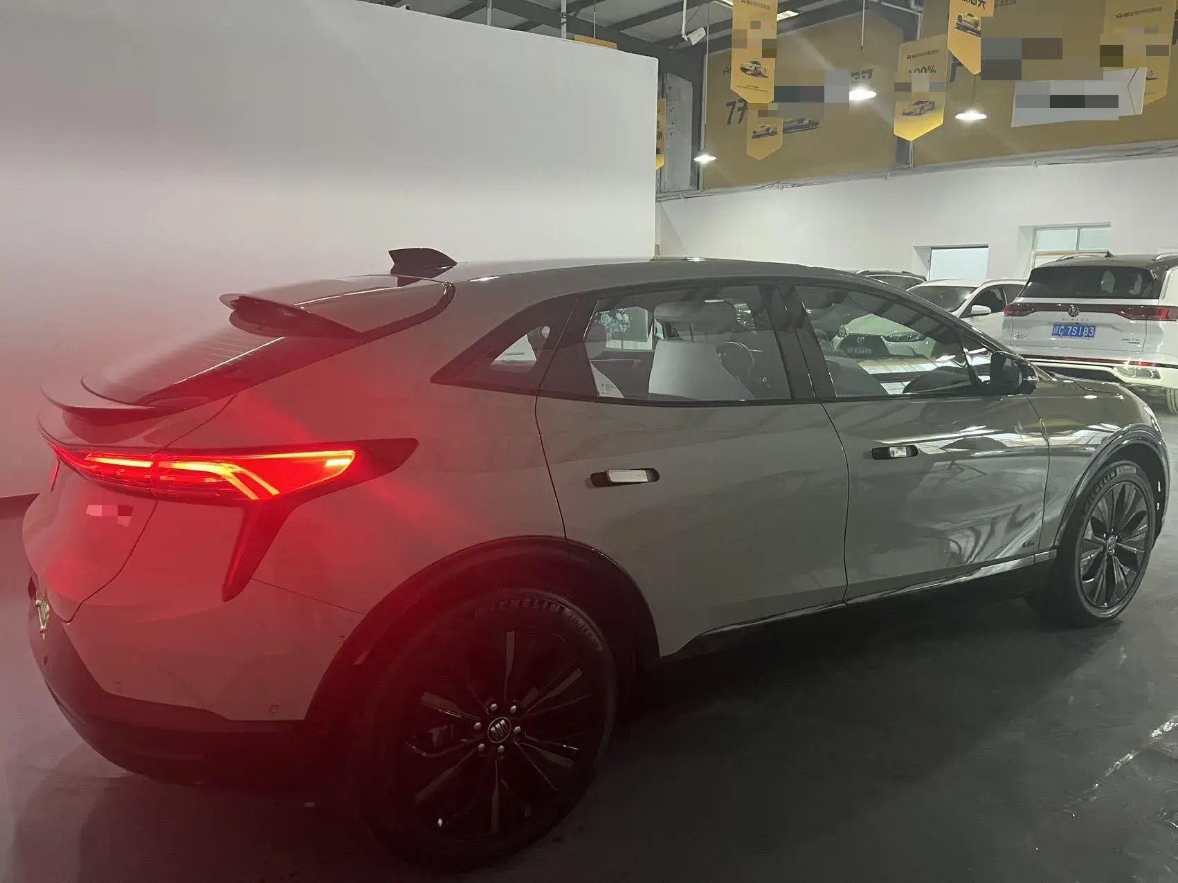 2023 BUICK E4 thumbnail 4