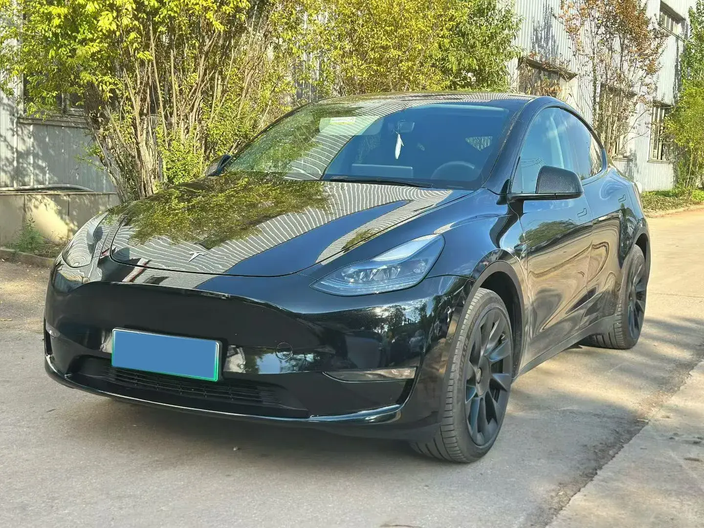 2021 TESLA MODEL view 1