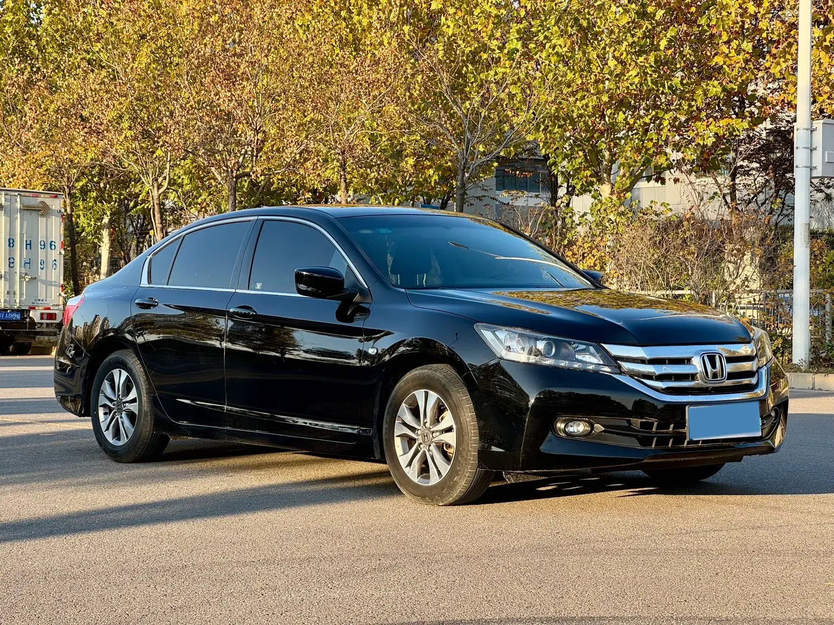 2015 HONDA ACCORD thumbnail 3