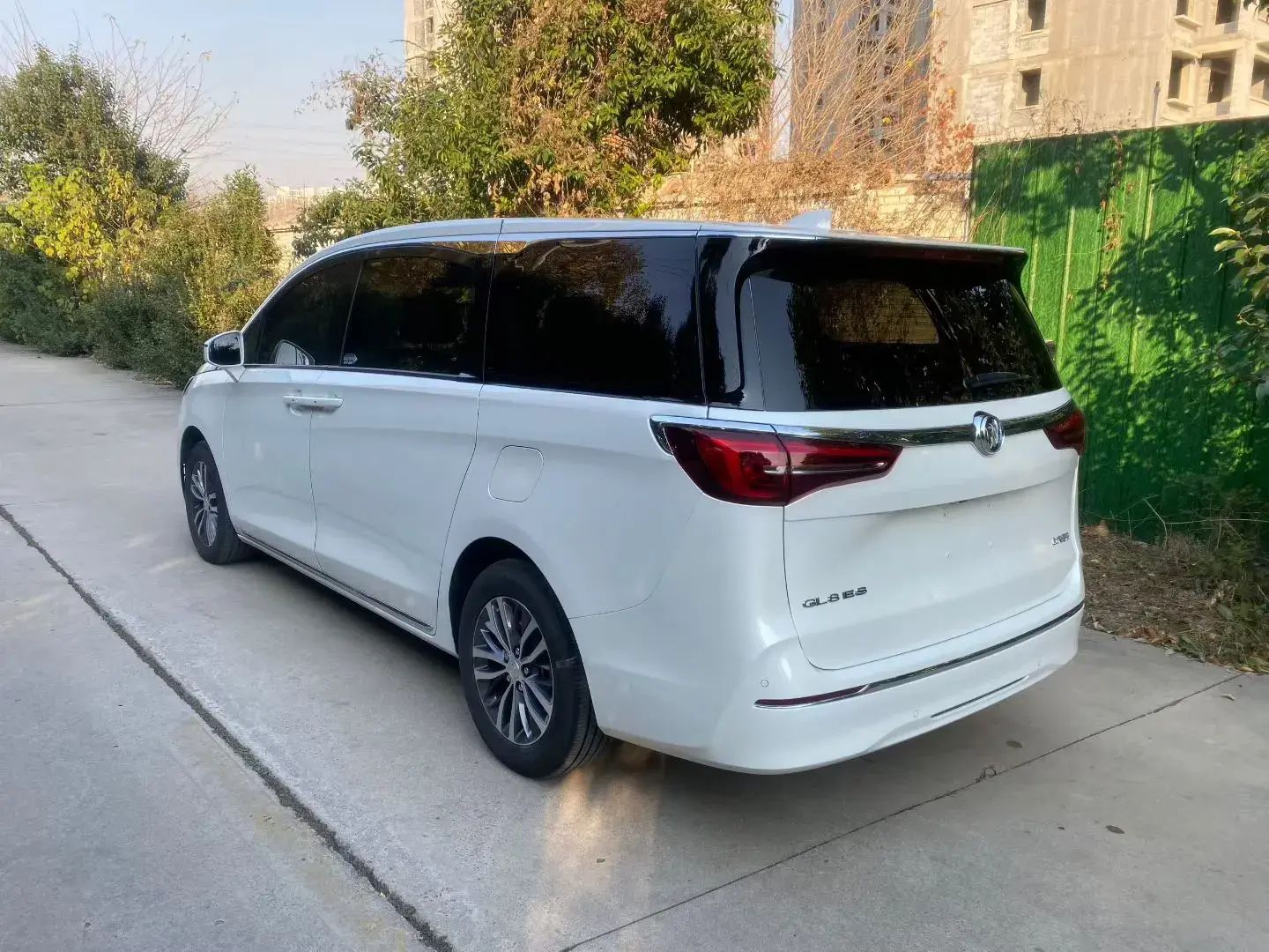 2023 BUICK GL8 thumbnail 4