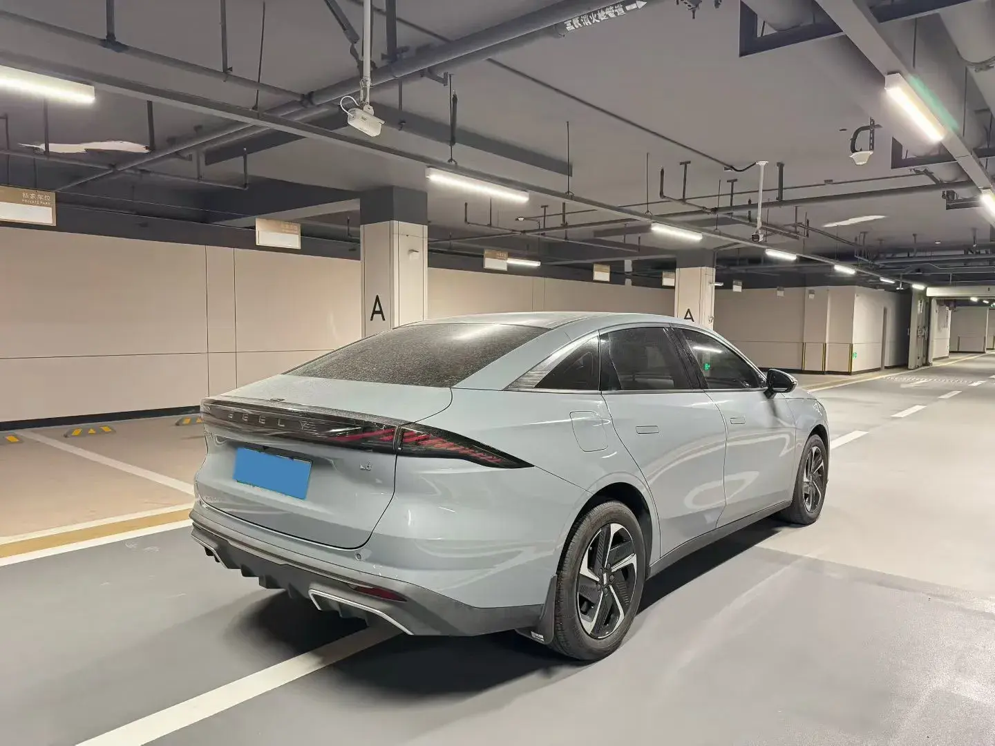 2023 GEELY GALAXY thumbnail 4