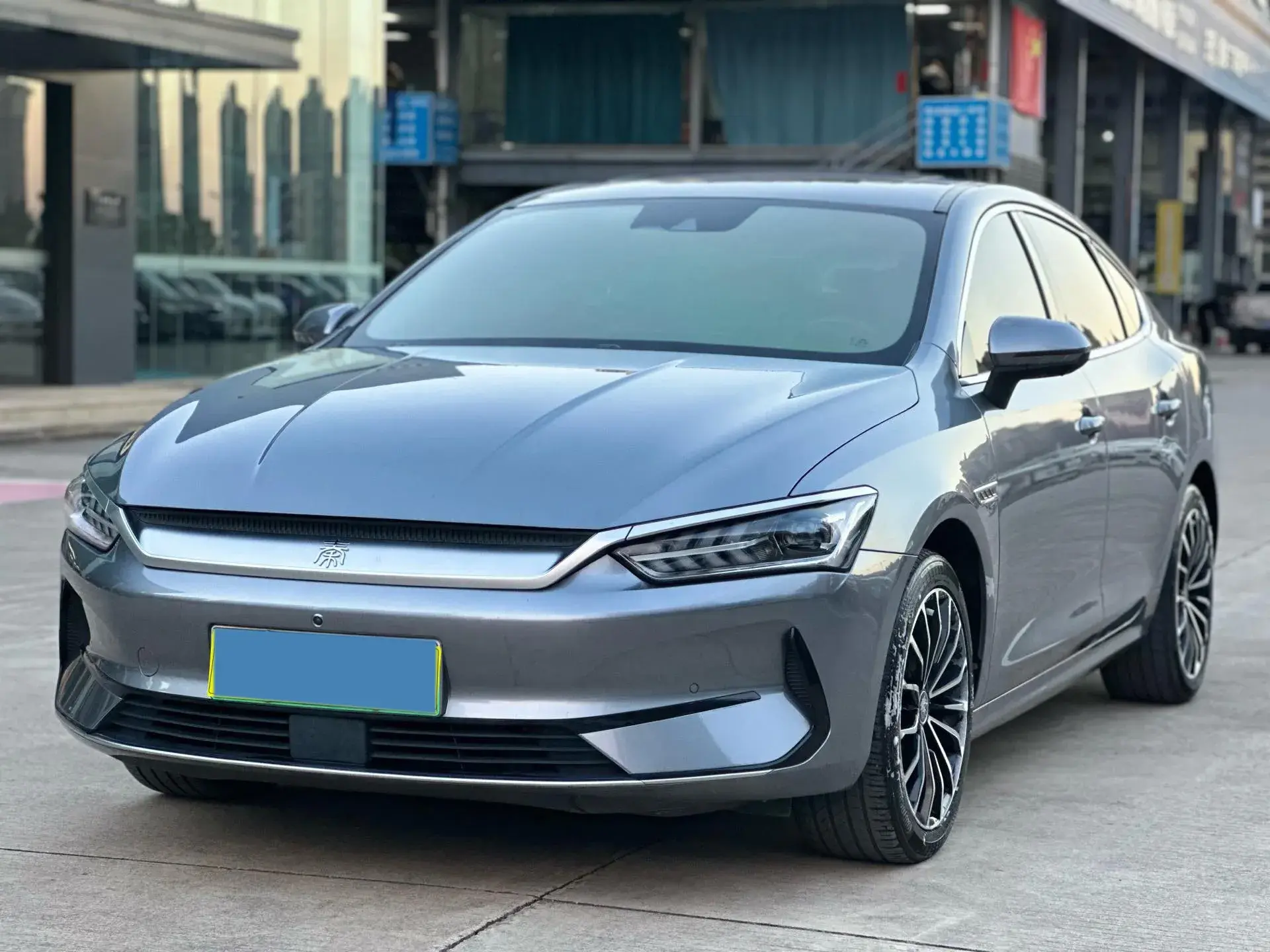 2021 BYD QIN view 1