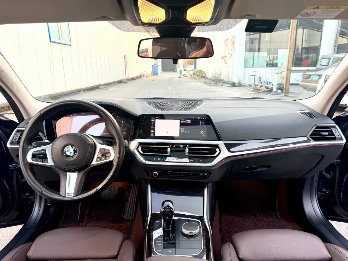 2021 BMW 3 Series 2.0T 184HP L4 8AT,autocango,china used car exporter,china ev exporter,chinese used car exporter,chinese used ev exporter