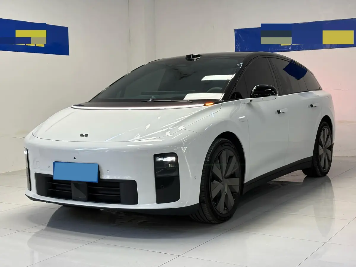 2025 Li i6 BEV