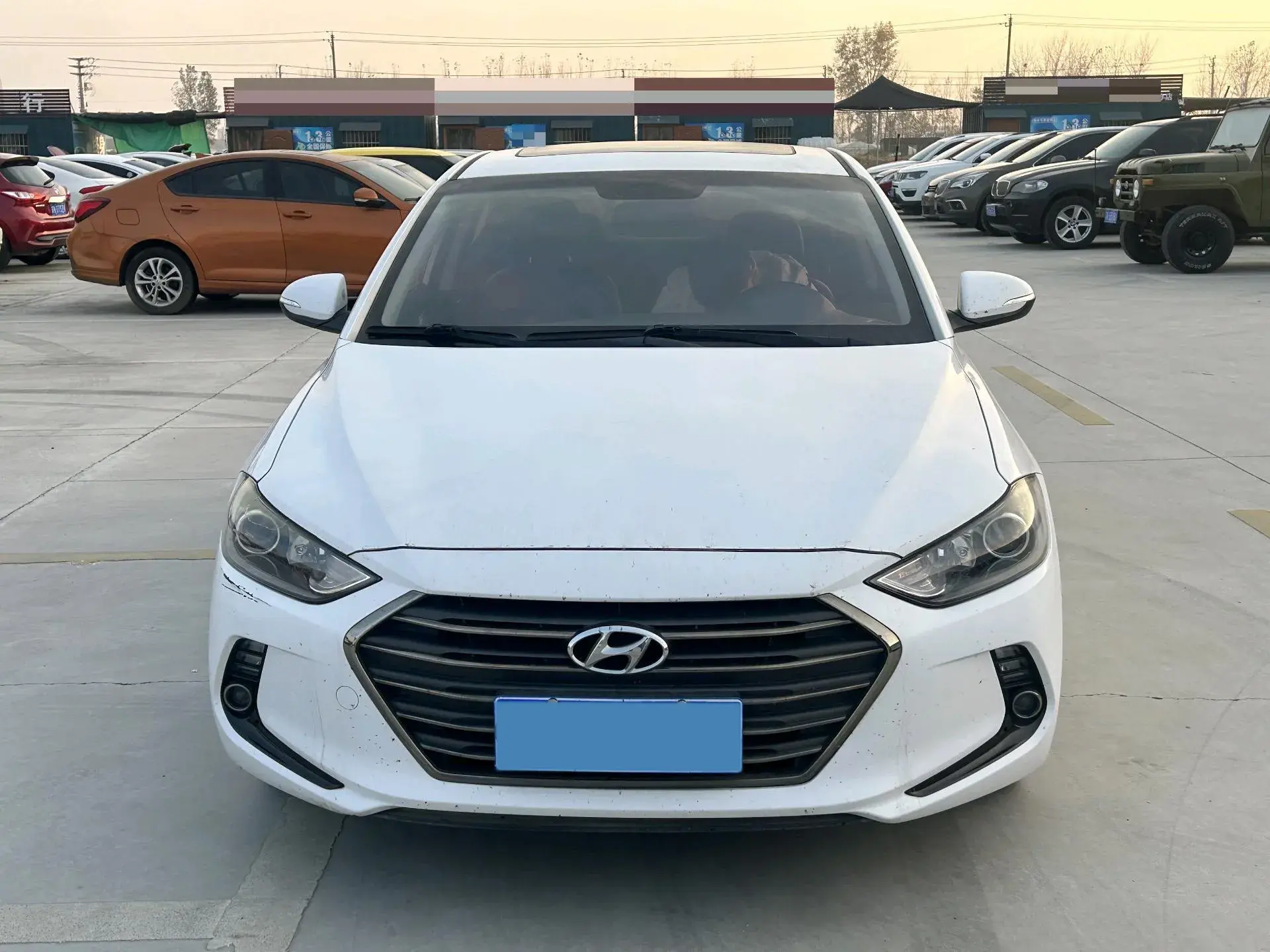 2016 HYUNDAI ELANTRA thumbnail 2