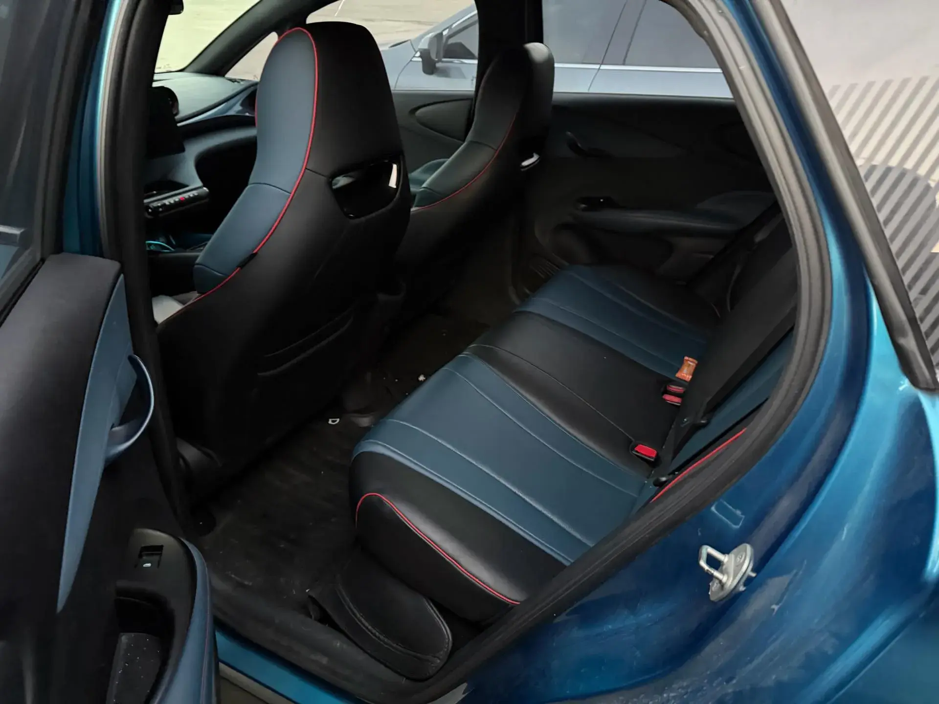 2021 BYD DOLPHIN thumbnail 4