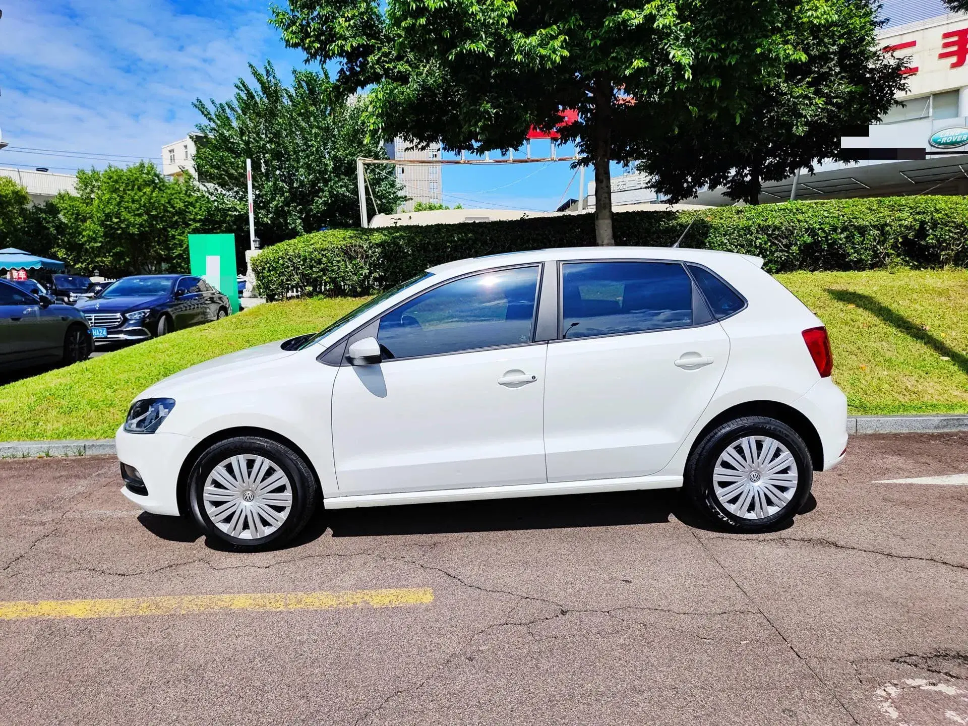 2018 VOLKSWAGEN POLO thumbnail 2