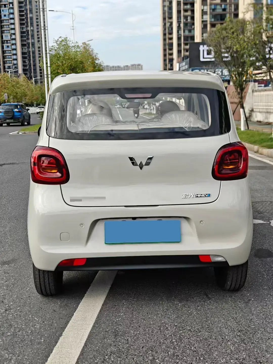 2025 WULING HONGGUANG thumbnail 4