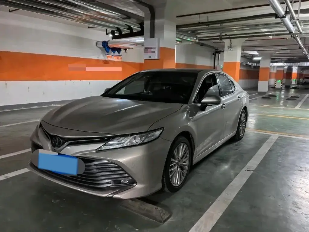 2019 TOYOTA CAMRY view 1