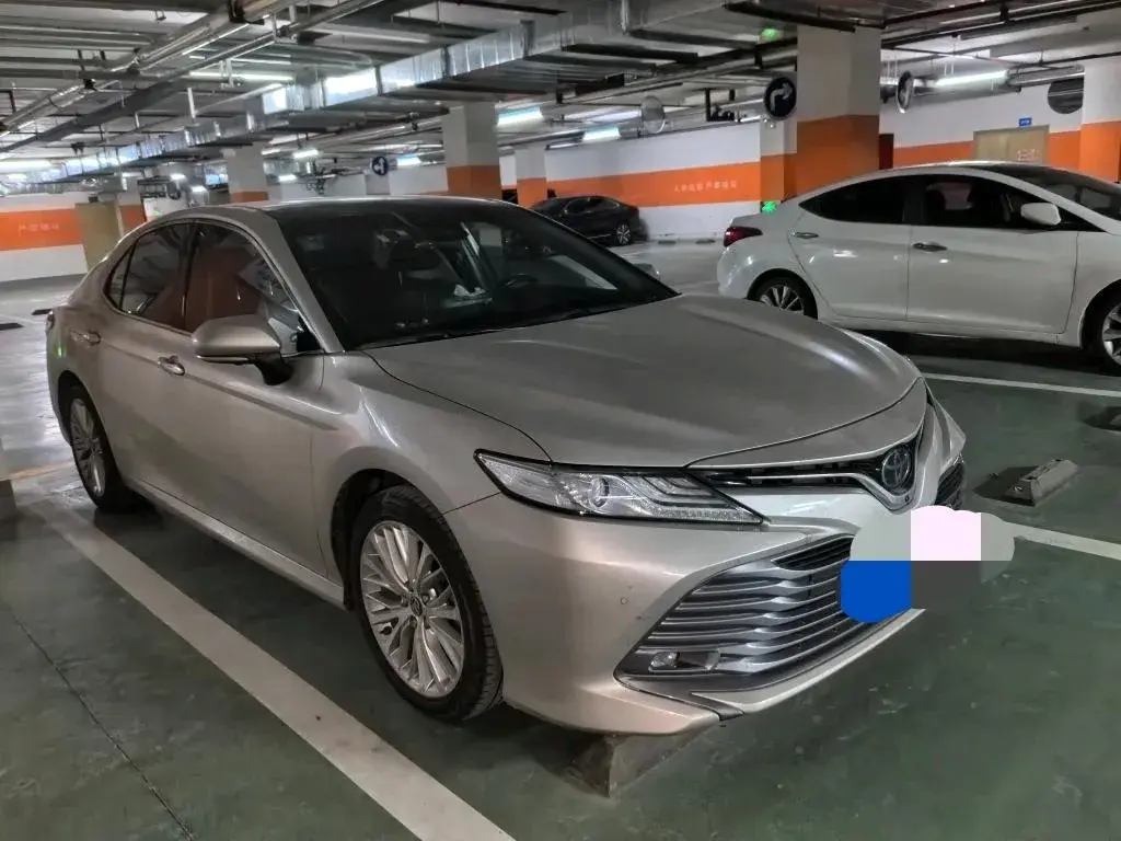 2019 TOYOTA CAMRY thumbnail 2