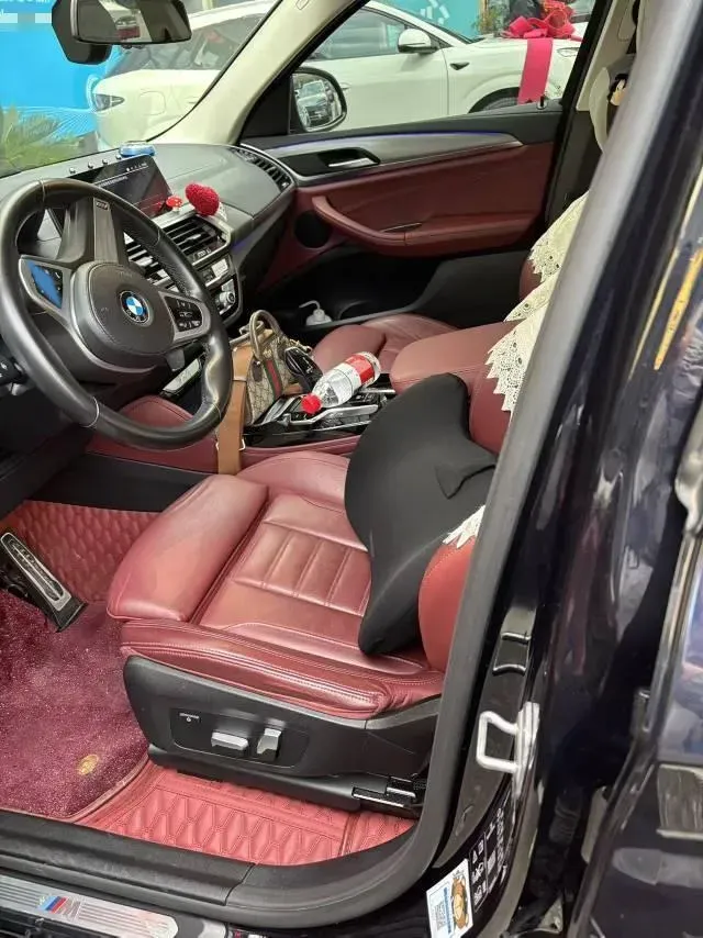 2021 BMW X4 2.0T 184HP L4 8AT,autocango,china used car exporter,china ev exporter,chinese used car exporter,chinese used ev exporter