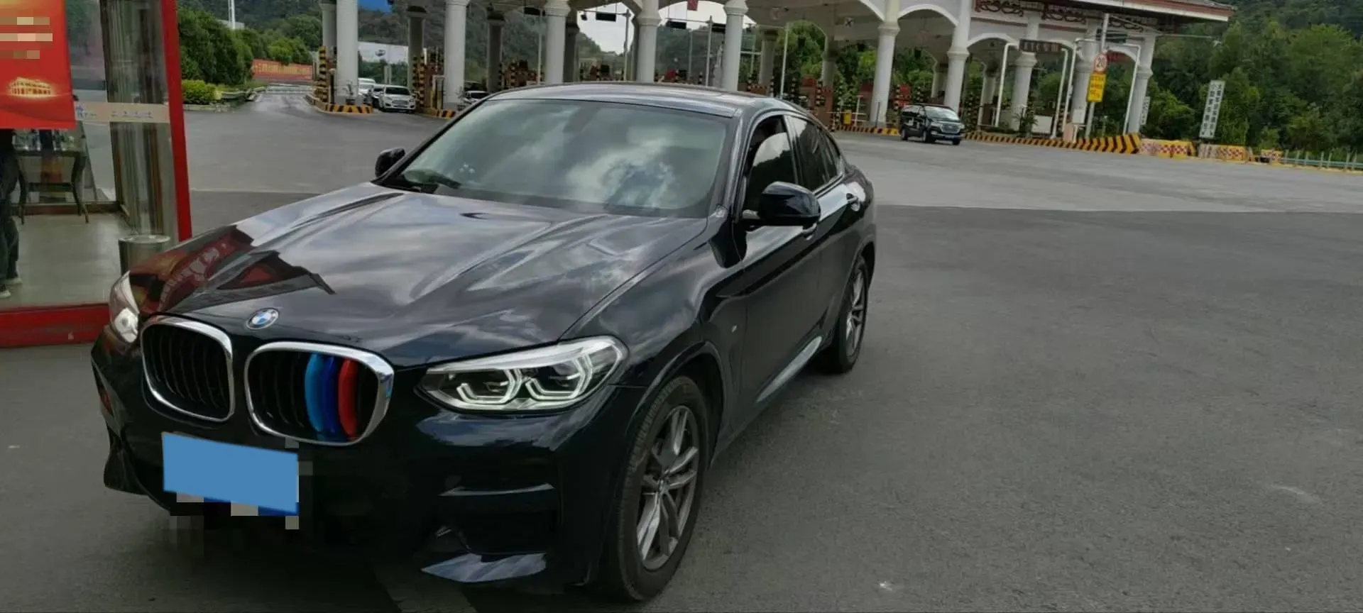 2021 BMW X4 2.0T 184HP L4 8AT,autocango,china used car exporter,china ev exporter,chinese used car exporter,chinese used ev exporter