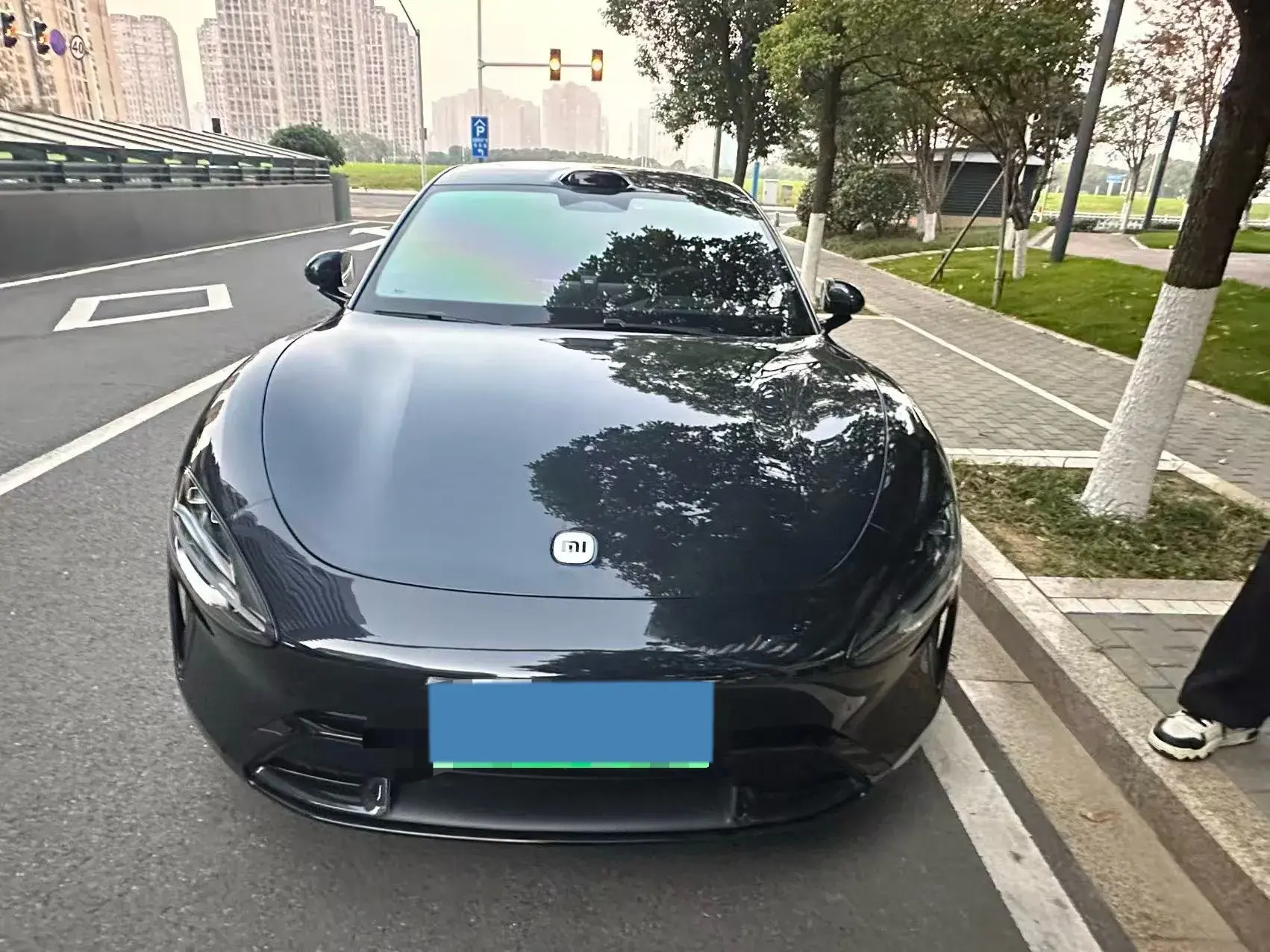 2024 MI SU7 thumbnail 4