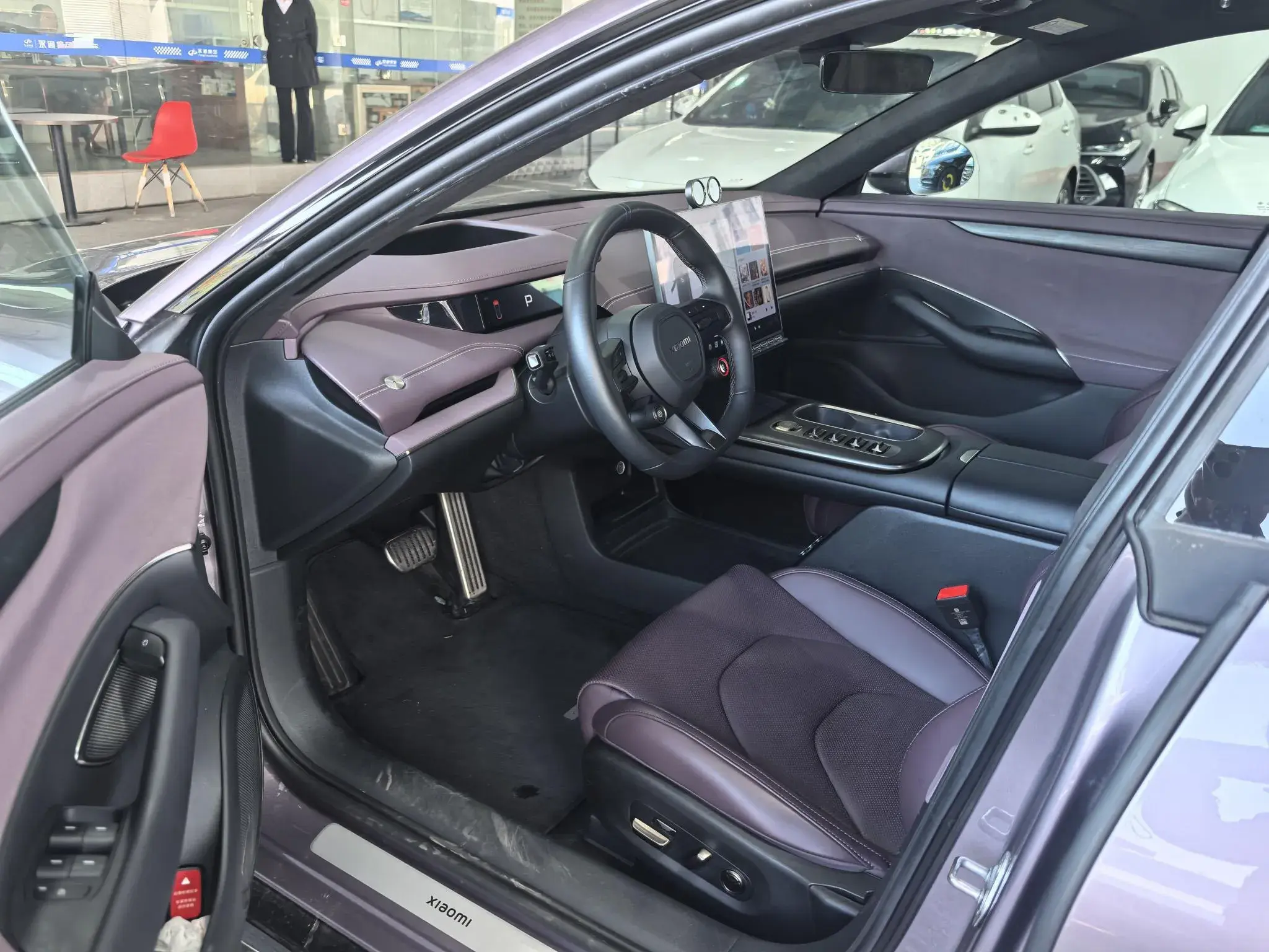 2024 MI SU7 thumbnail 3