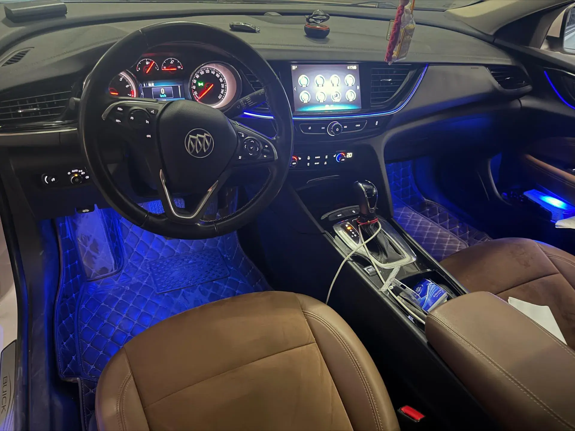 2019 BUICK REGAL thumbnail 4