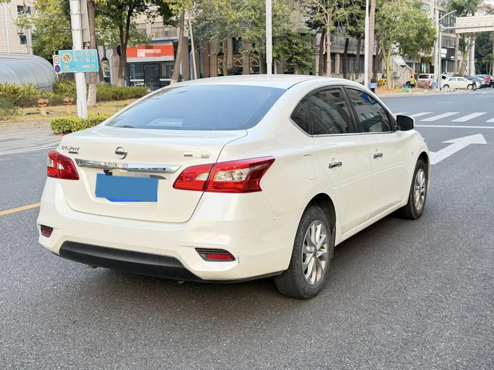 2022 NISSAN SYLPHY thumbnail 4