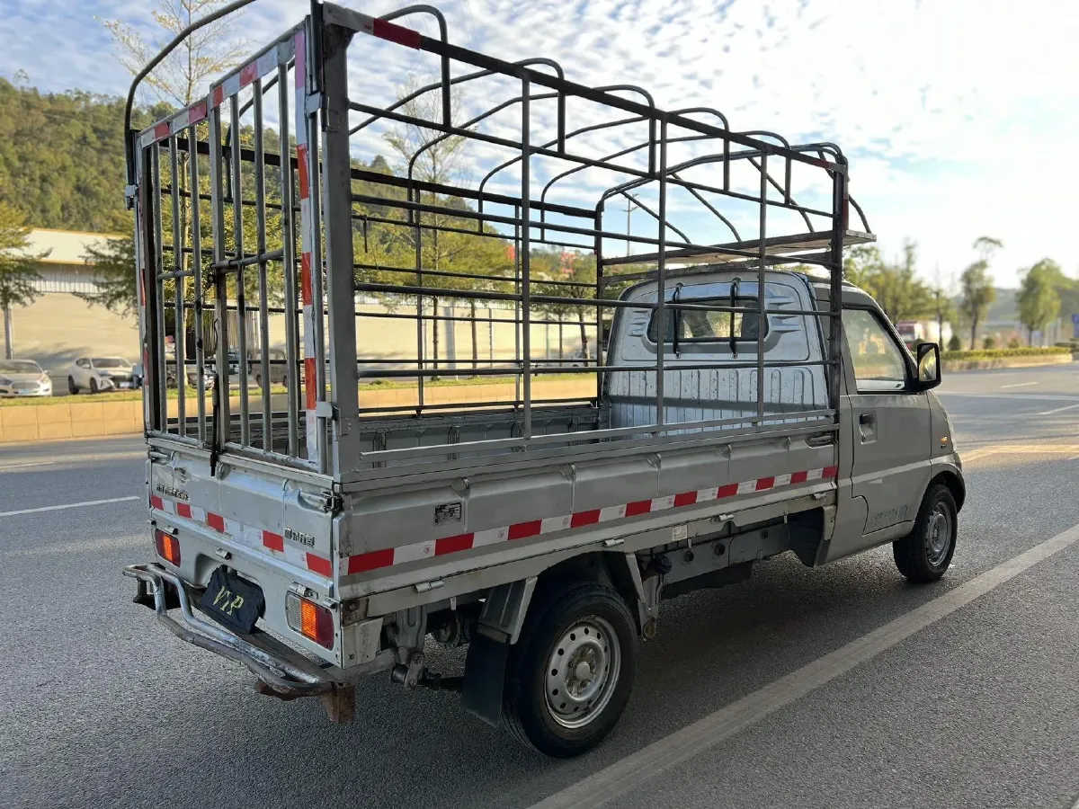 2019 WuLing RongGuang New Truck 1.5L 107HP L4 5MT,autocango,china used car exporter,china ev exporter,chinese used car exporter,chinese used ev exporter