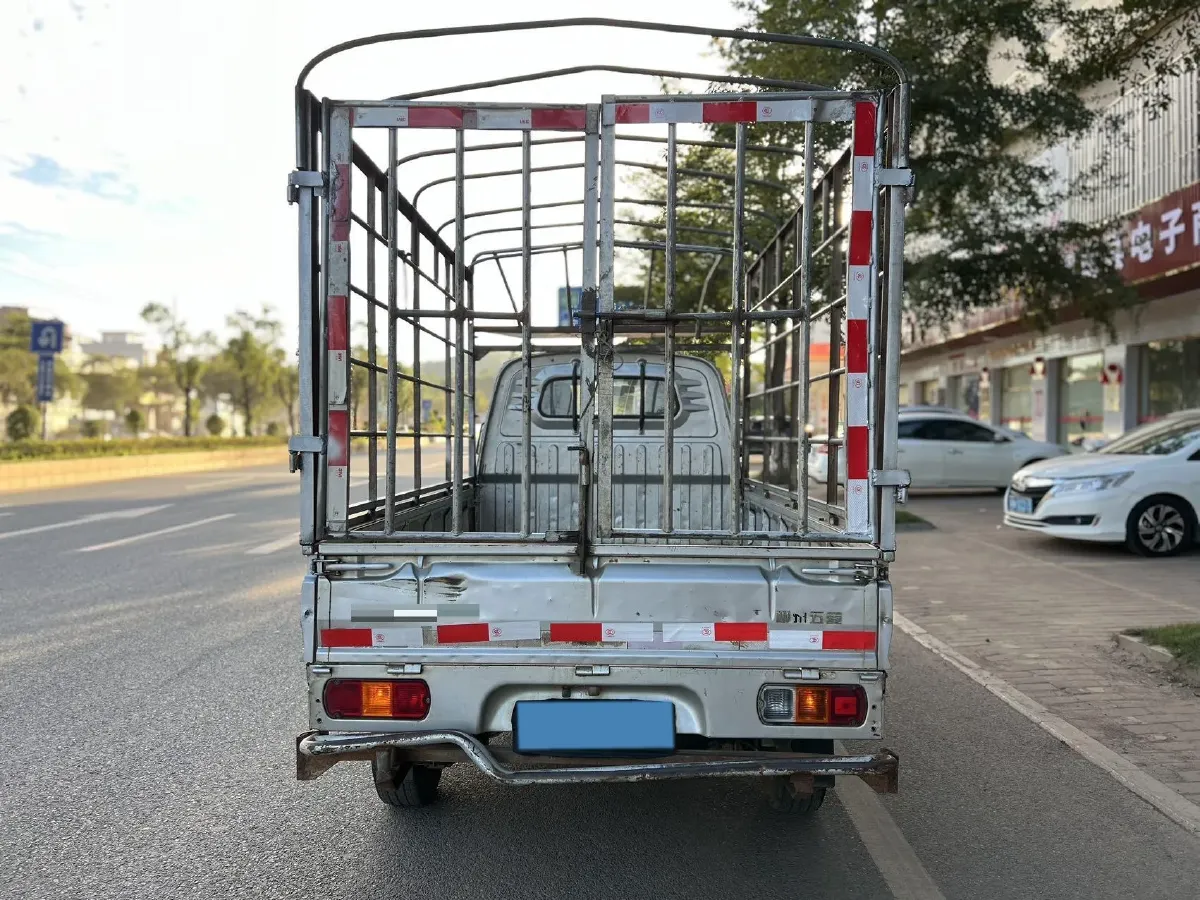 2019 WuLing RongGuang New Truck 1.5L 107HP L4 5MT,autocango,china used car exporter,china ev exporter,chinese used car exporter,chinese used ev exporter