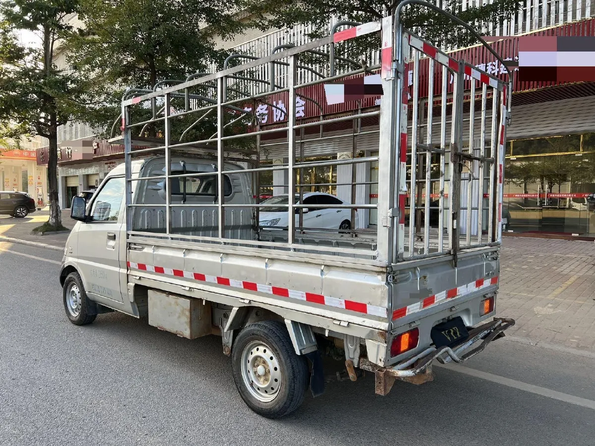 2019 WuLing RongGuang New Truck 1.5L 107HP L4 5MT,autocango,china used car exporter,china ev exporter,chinese used car exporter,chinese used ev exporter