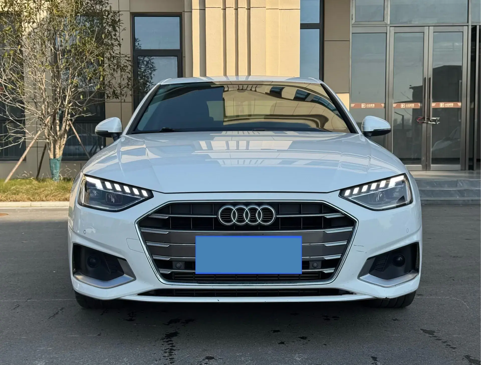 2022 AUDI A4L thumbnail 4