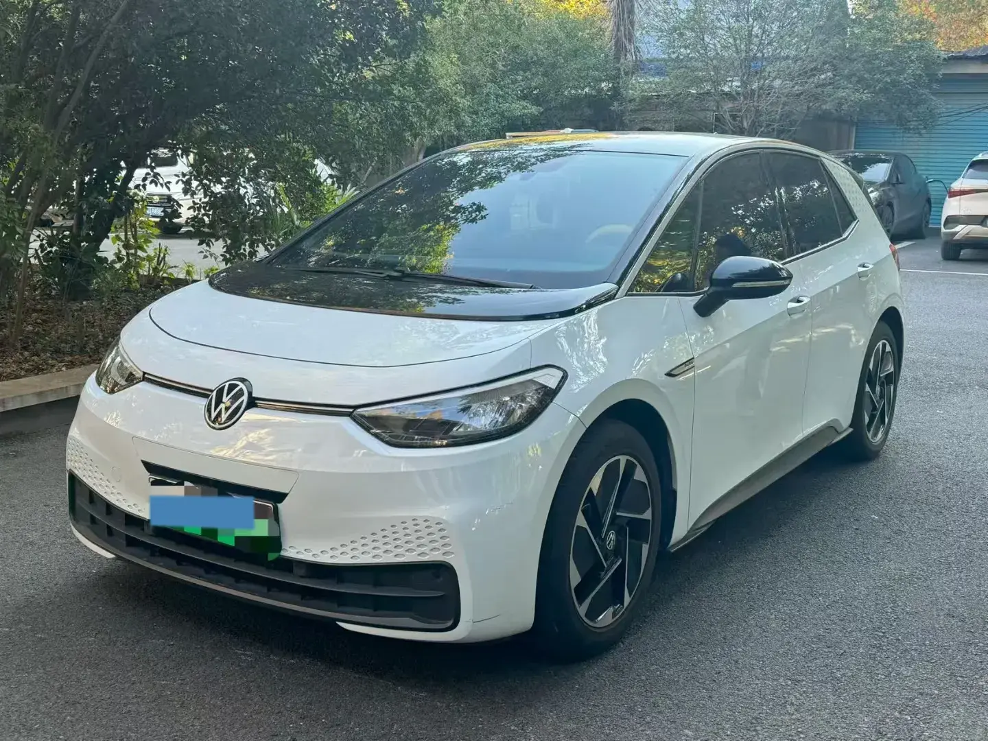 2023 VOLKSWAGEN ID.3 view 1