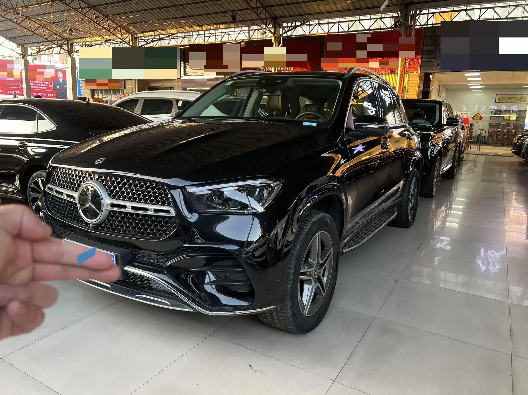 2024 MERCEDES-BENZ GLE view 1