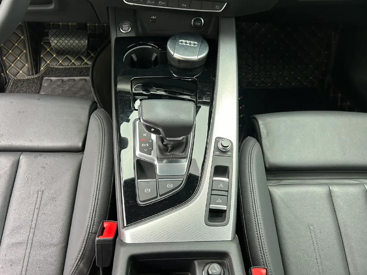 2023 Audi A5 2.0T 204HP L4 7DCT,autocango,china used car exporter,china ev exporter,chinese used car exporter,chinese used ev exporter