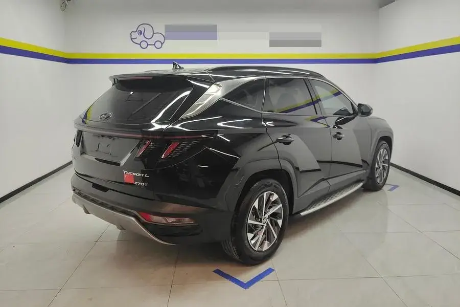 2023 HYUNDAI TUCSON thumbnail 2