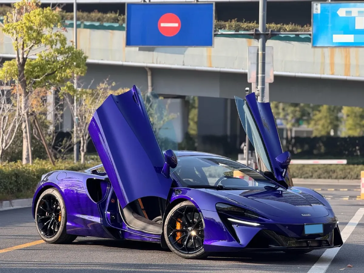 2023 McLaren Artura 3.0T 585HP V6 8DCT PHEV 7.4KWH,autocango,china used car exporter,china ev exporter,chinese used car exporter,chinese used ev exporter