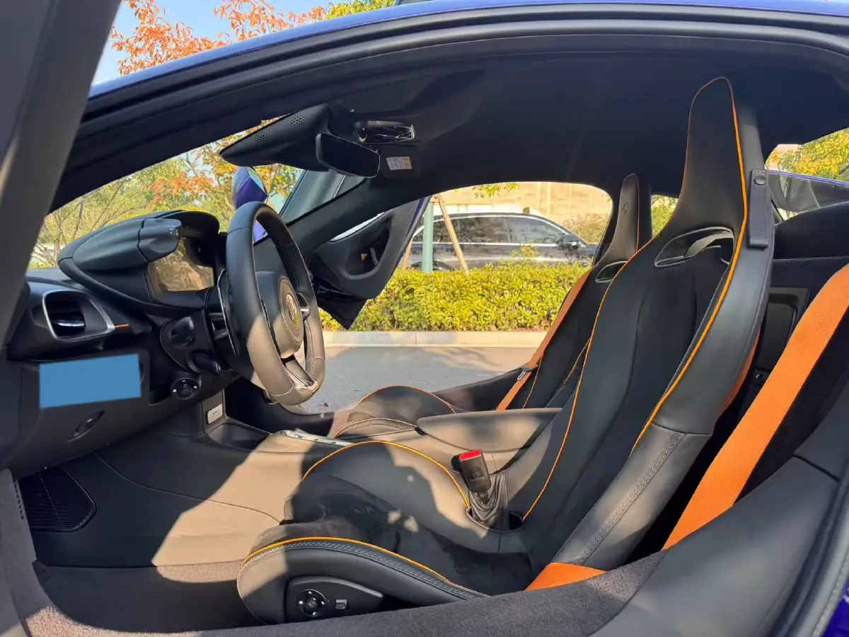 2023 McLaren Artura 3.0T 585HP V6 8DCT PHEV 7.4KWH,autocango,china used car exporter,china ev exporter,chinese used car exporter,chinese used ev exporter