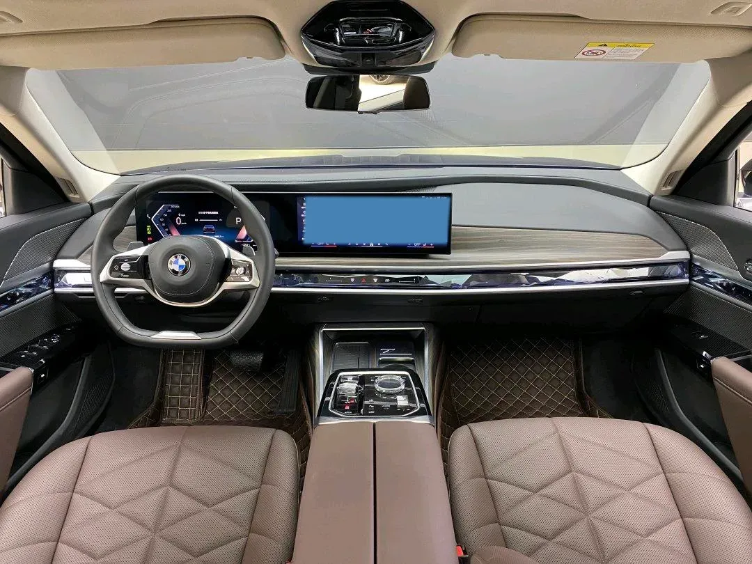 2023 BMW 7 Series 3.0T 272HP L6 8AT,autocango,china used car exporter,china ev exporter,chinese used car exporter,chinese used ev exporter