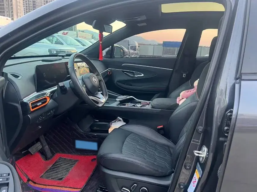 2022 CHANGAN UNI-T thumbnail 4