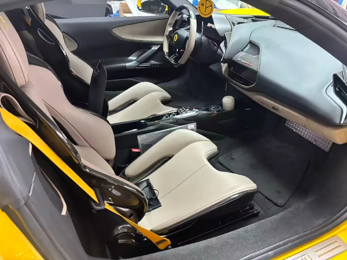 2020 Ferrari SF90 3.9T 781HP V8 8DCT PHEV 7.9KWH,autocango,china used car exporter,china ev exporter,chinese used car exporter,chinese used ev exporter