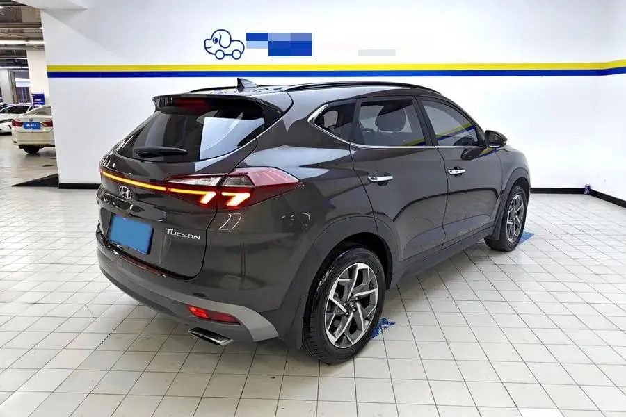2019 HYUNDAI TUCSON thumbnail 2